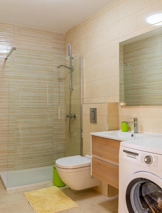 Esmeralda. Lovely And New Apartment Right By The Ocean! Callao Salvaje Εξωτερικό φωτογραφία