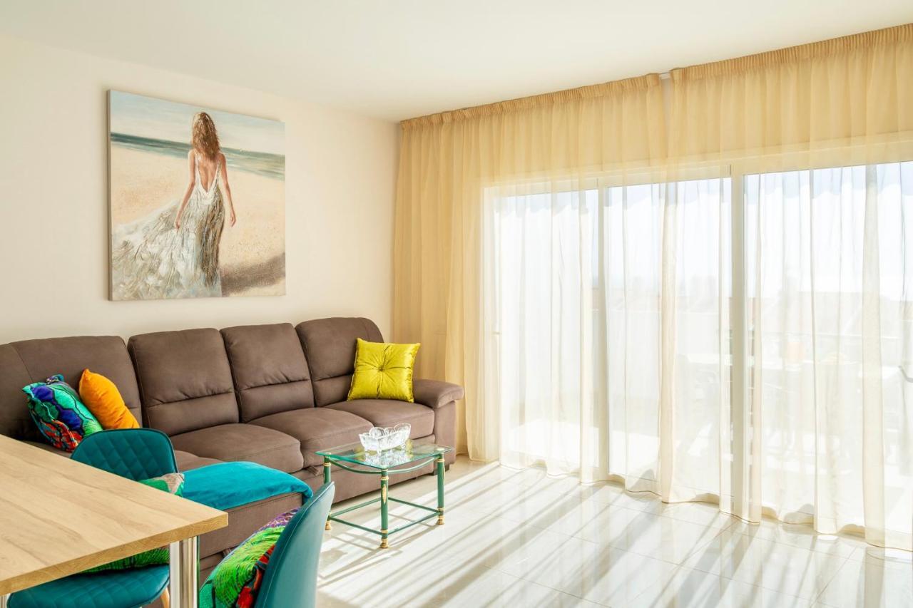 Esmeralda. Lovely And New Apartment Right By The Ocean! Callao Salvaje Εξωτερικό φωτογραφία