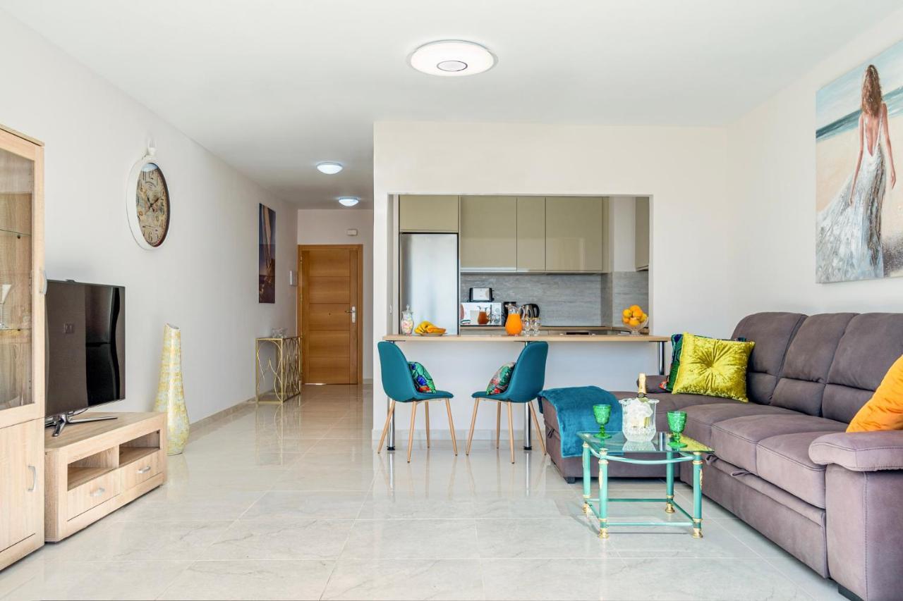 Esmeralda. Lovely And New Apartment Right By The Ocean! Callao Salvaje Εξωτερικό φωτογραφία
